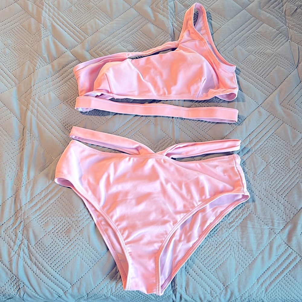 light pink high rise bottom strappy bikini set!